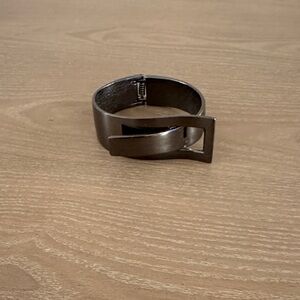 Women’s Black Metal Bracelet